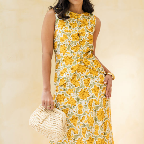 Sleeveless Button Down Top