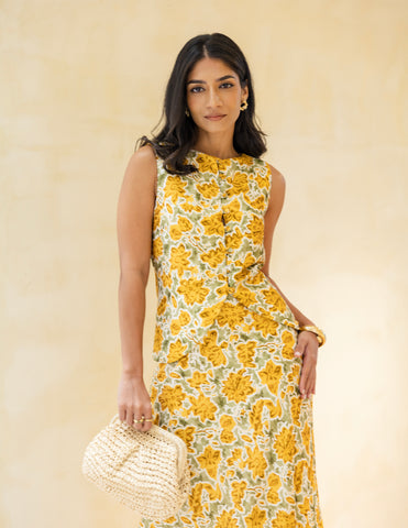 Sleeveless Button Down Top