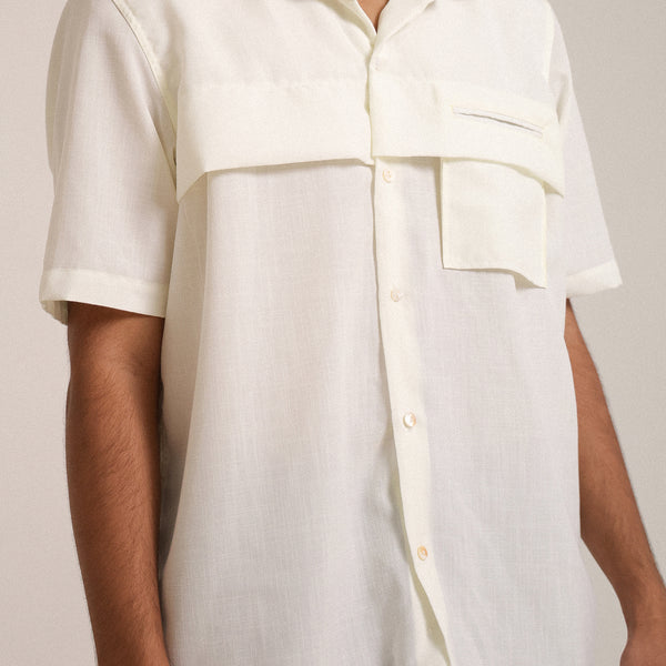 Cut and sew detail short sleeve shirt