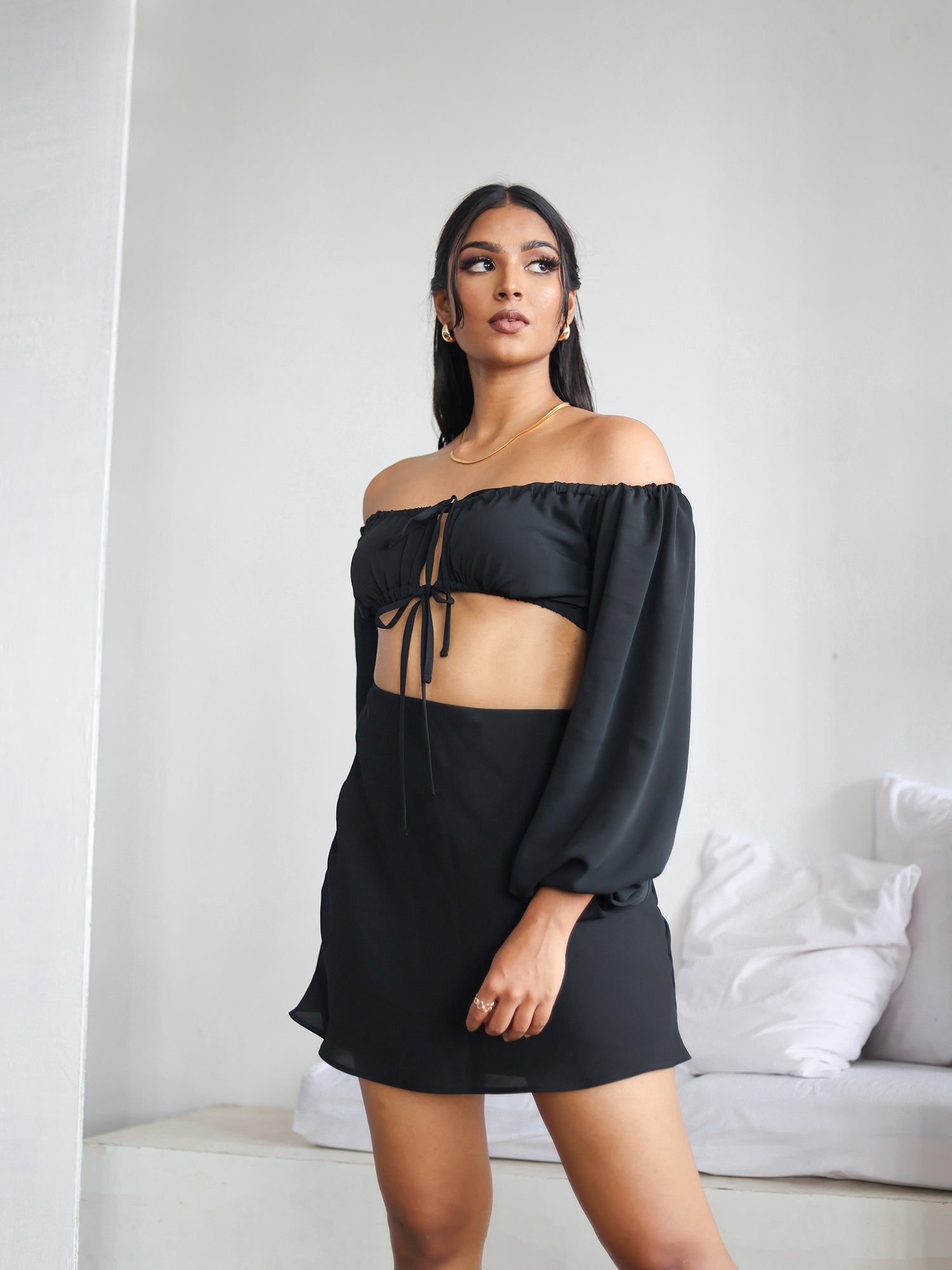 Bustier Detail Balloon Sleeve Front Tie-Up Top