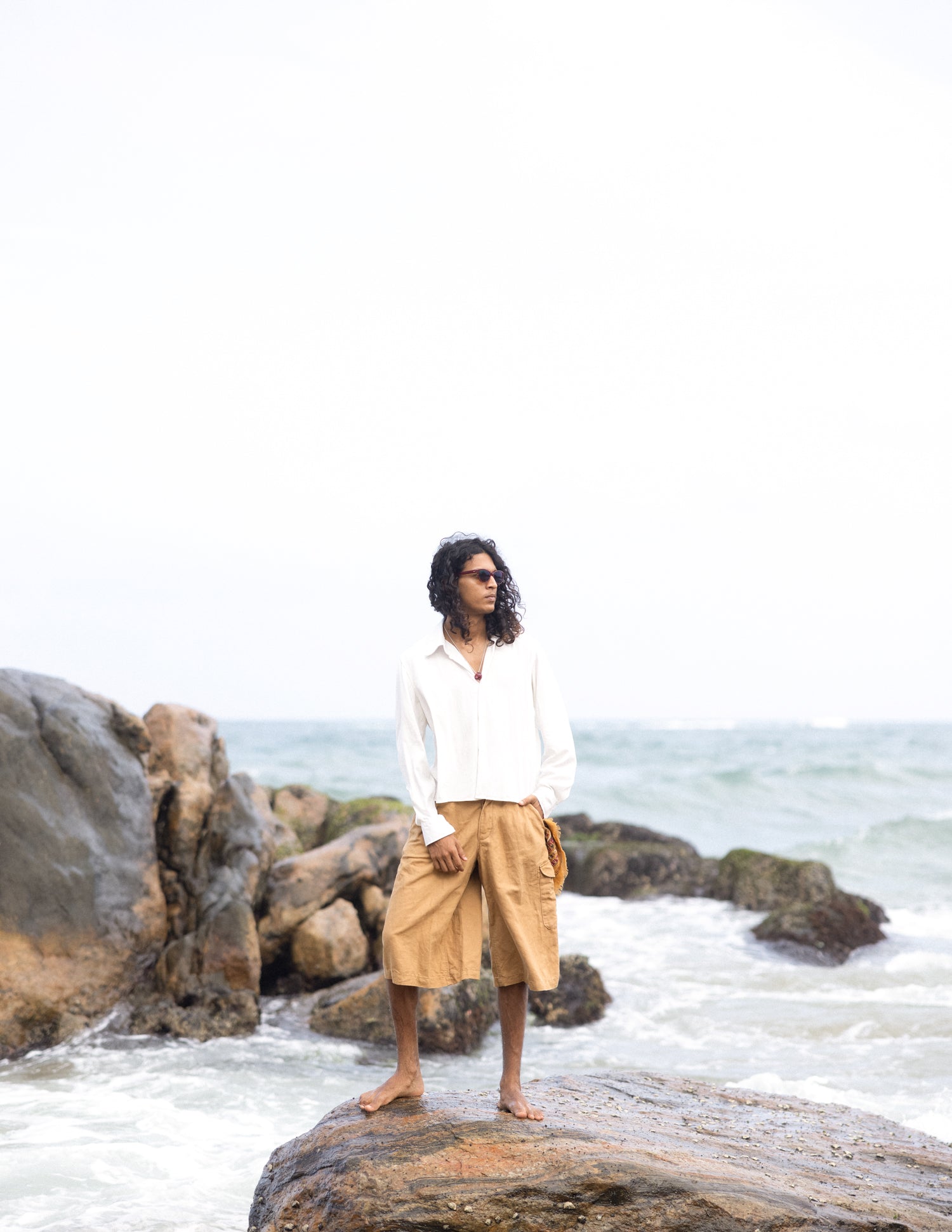 Cropped cuff flared shirt