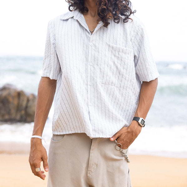 Large pocket crop shirt