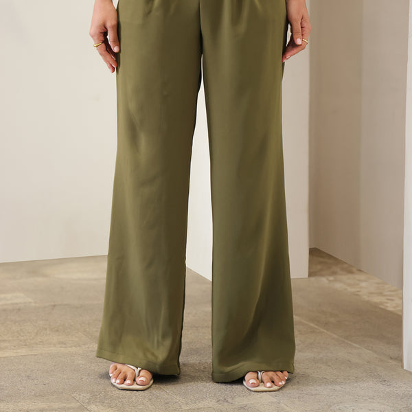 Front Pleated Wide Leg Pant