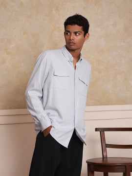 Double chest pocket detailed cotton shirt