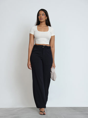 Ring Detailed Straight Leg Pant