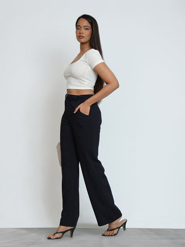 Ring Detailed Straight Leg Pant