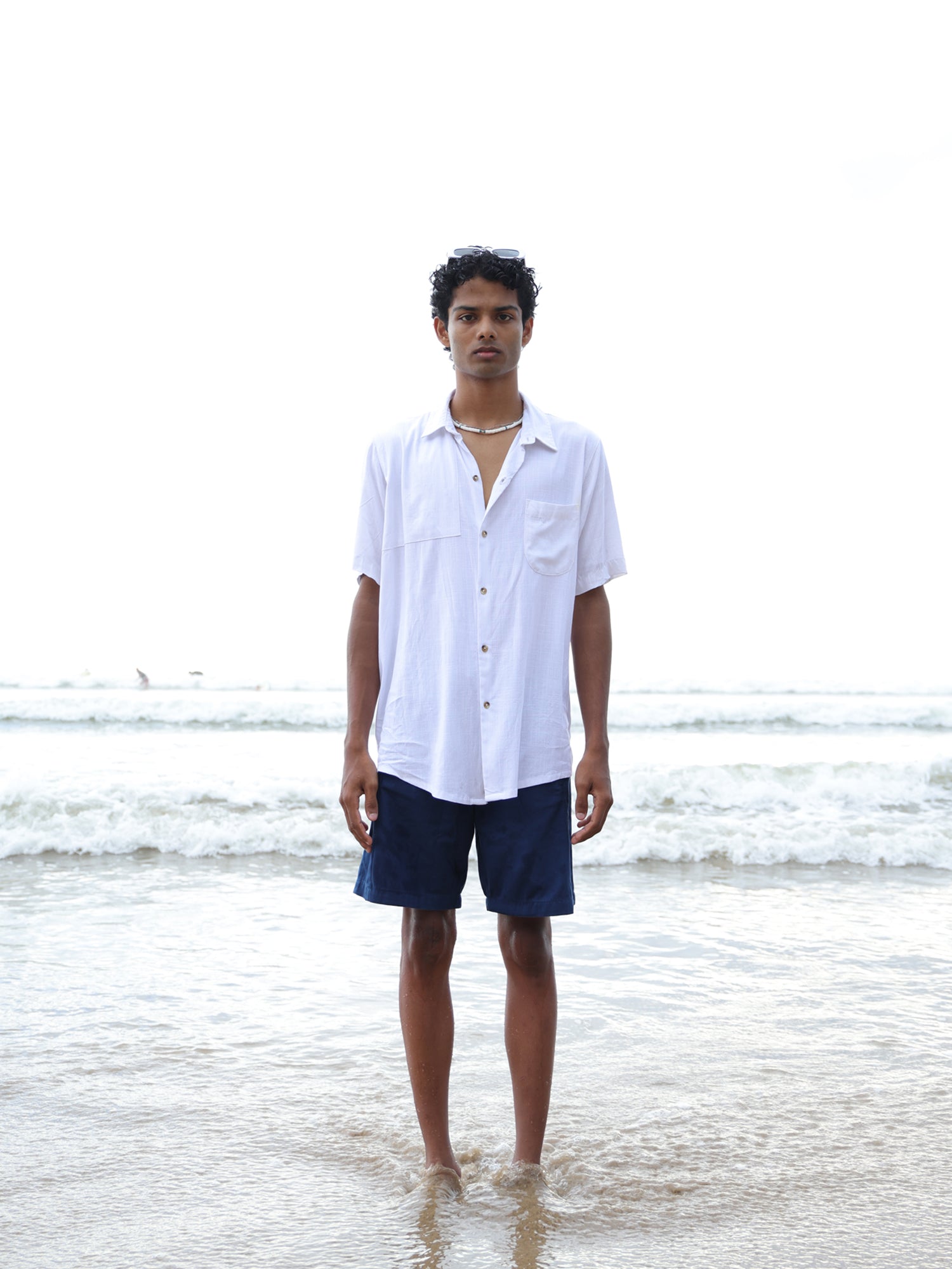 Oversized panel detailed shrit