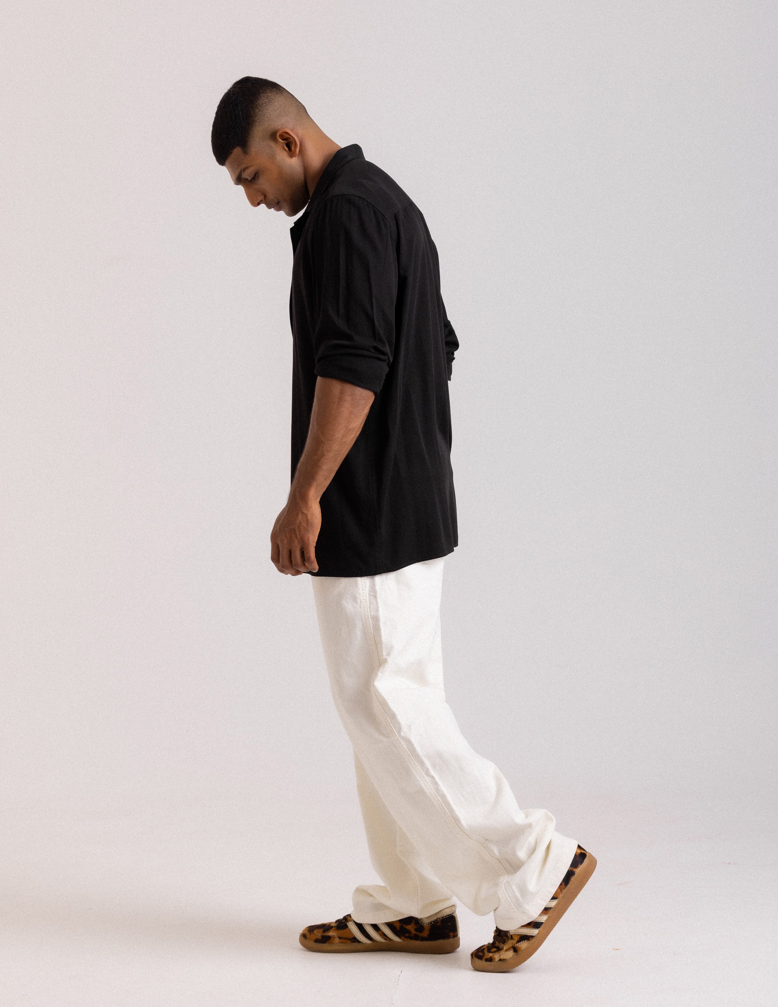 Separate placket long sleeve shirt