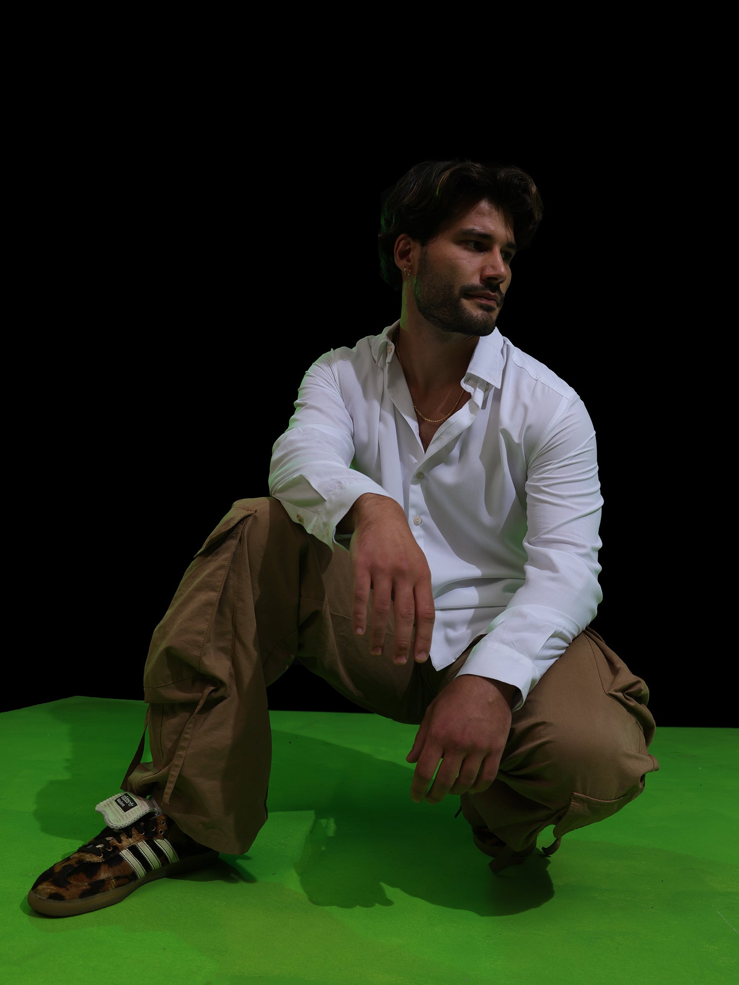 Shell button down detailed shirt