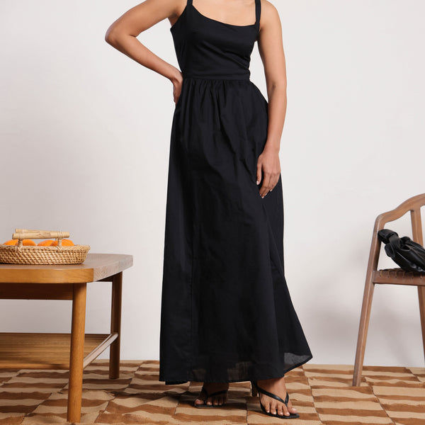 Scoop Neck Maxi Dress