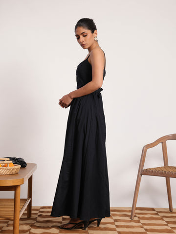 Scoop Neck Maxi Dress