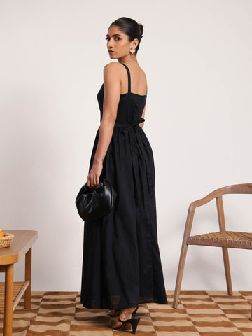 Scoop Neck Maxi Dress