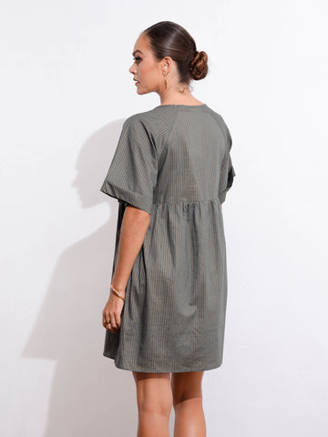 V Neck Relax Fit Mini Dress