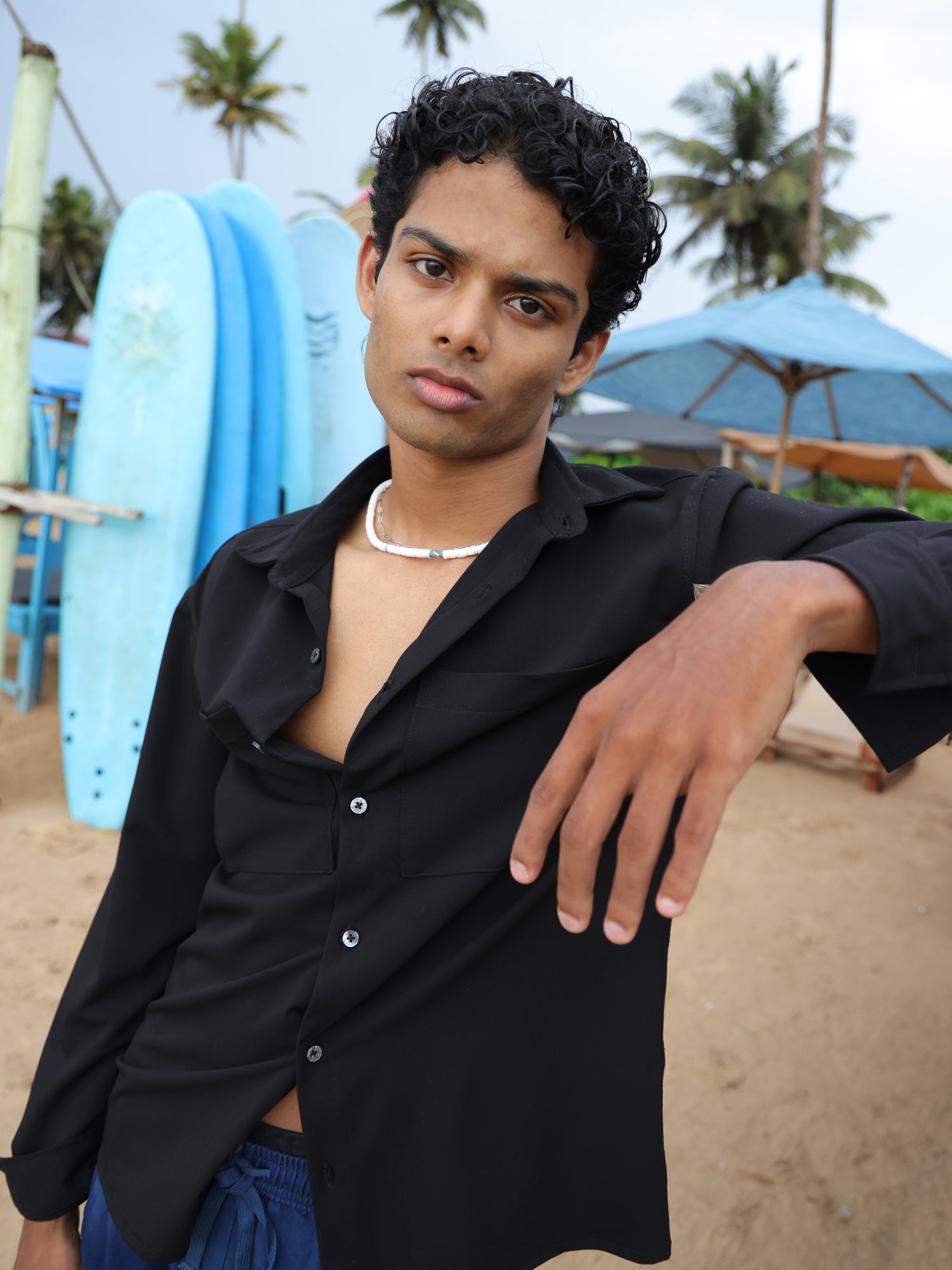 Double pocket detail regular fit shirt