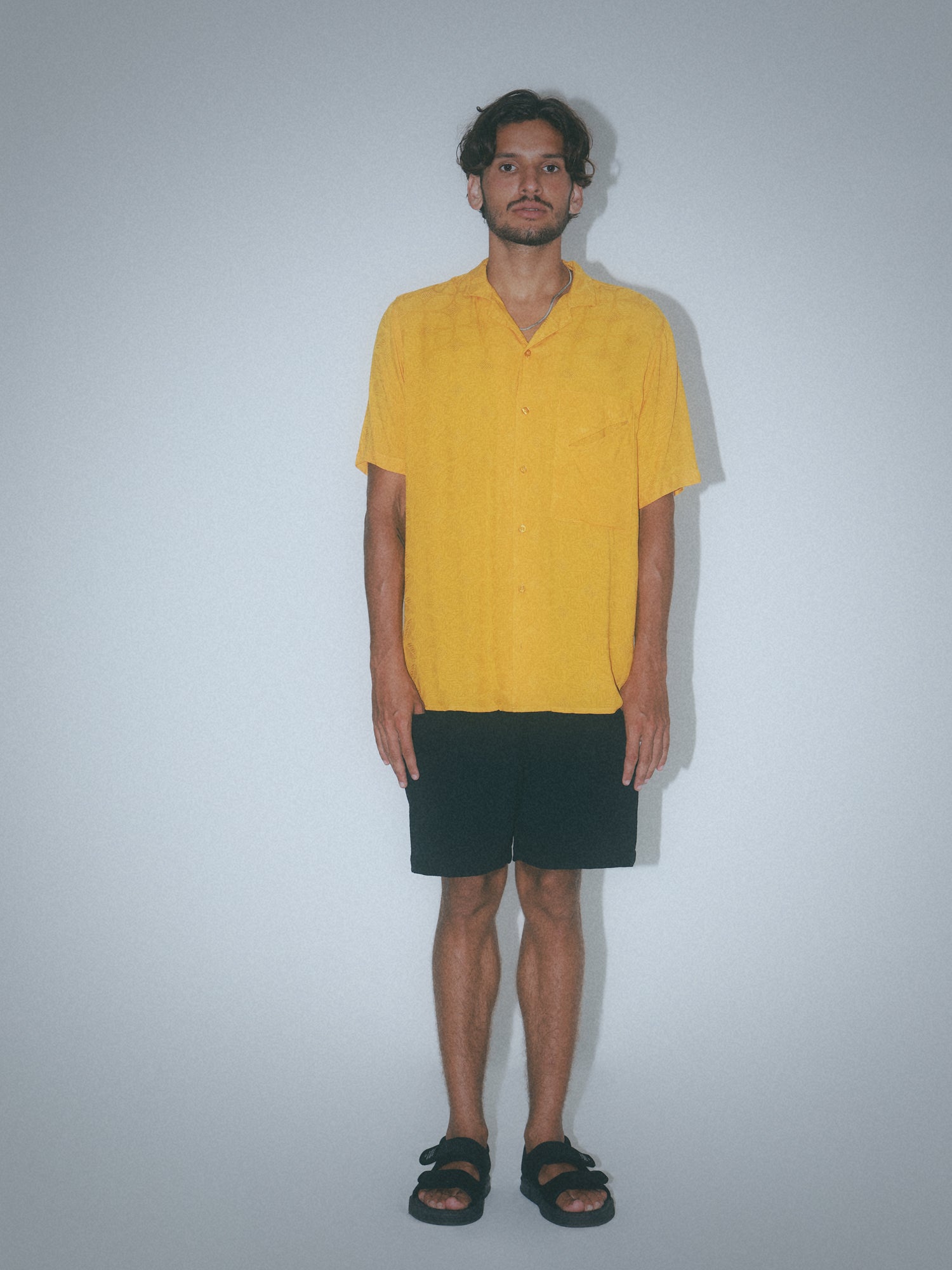 Slanted pocket open detailed rayon shirt