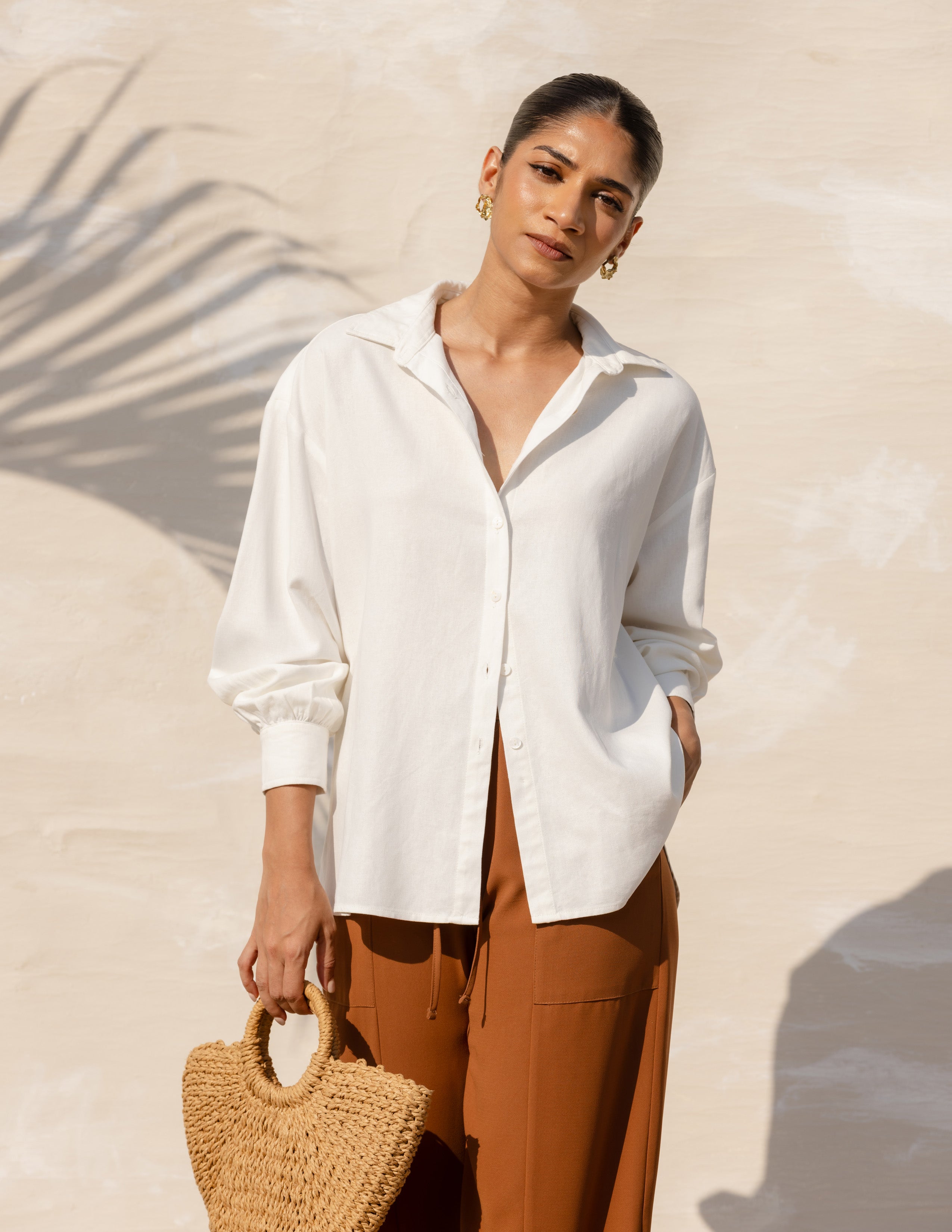 Collar Detailed Button Down Long Sleeved Top