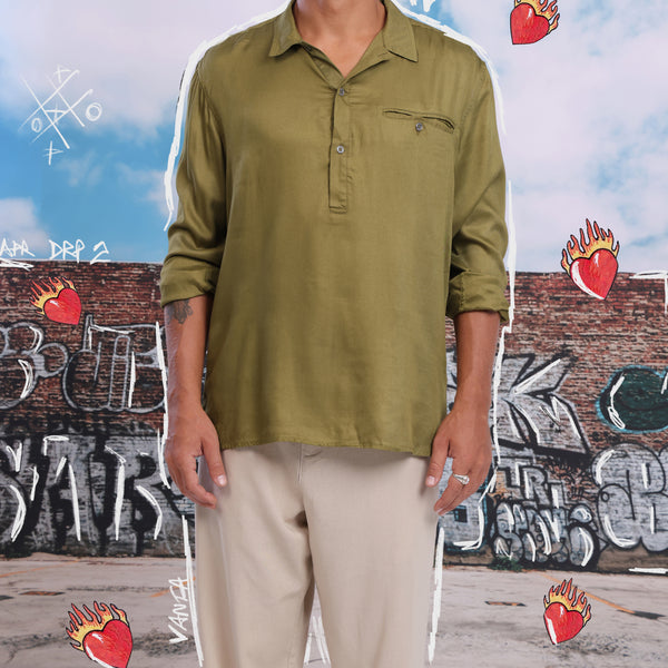 Welt pocket detailed half placket shirt