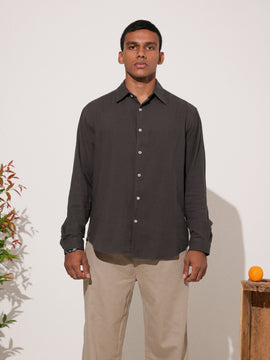 Slim fit detailed cotton shirt