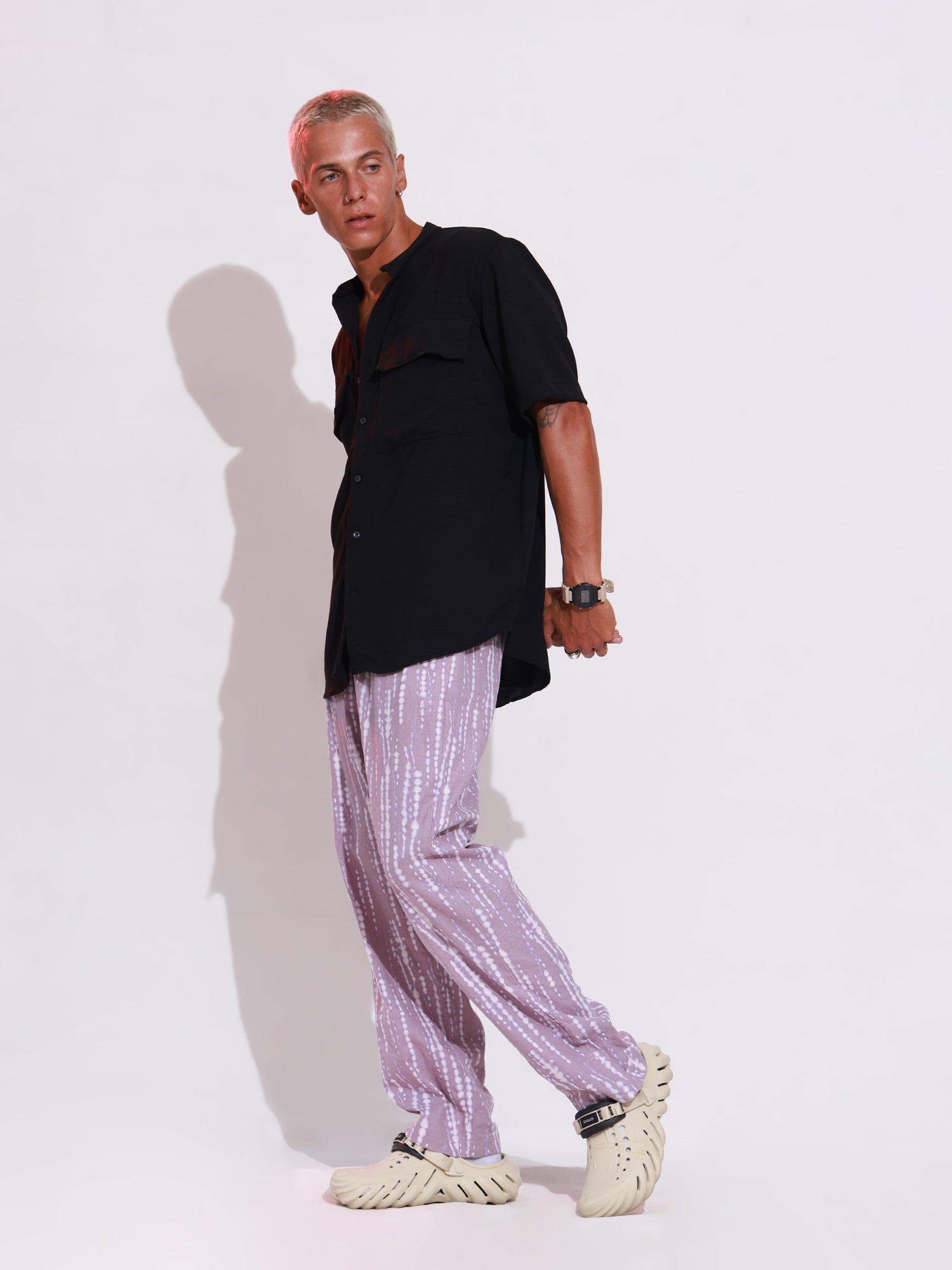 Short sleeved chinese collar shirt