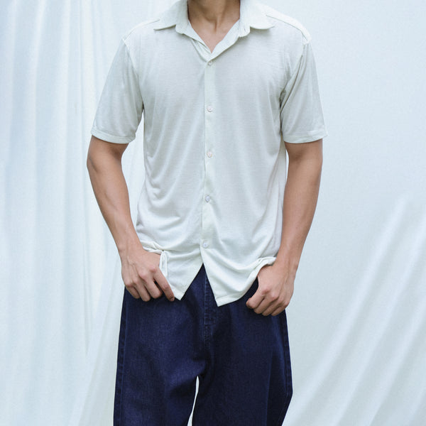Regular collar detailed cotton shirt