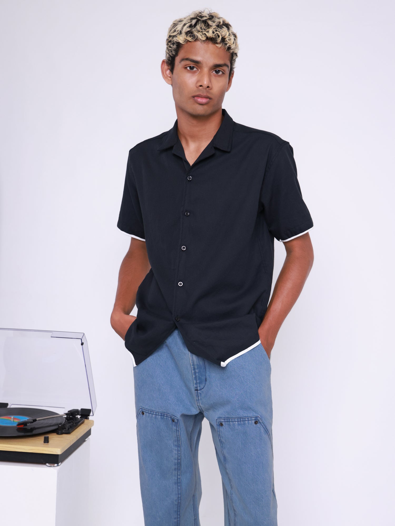 Contrast binding camp collar shirt