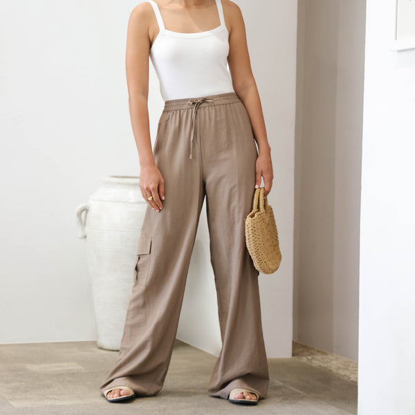 Pocket Detailed Drawstring Cargo Pant