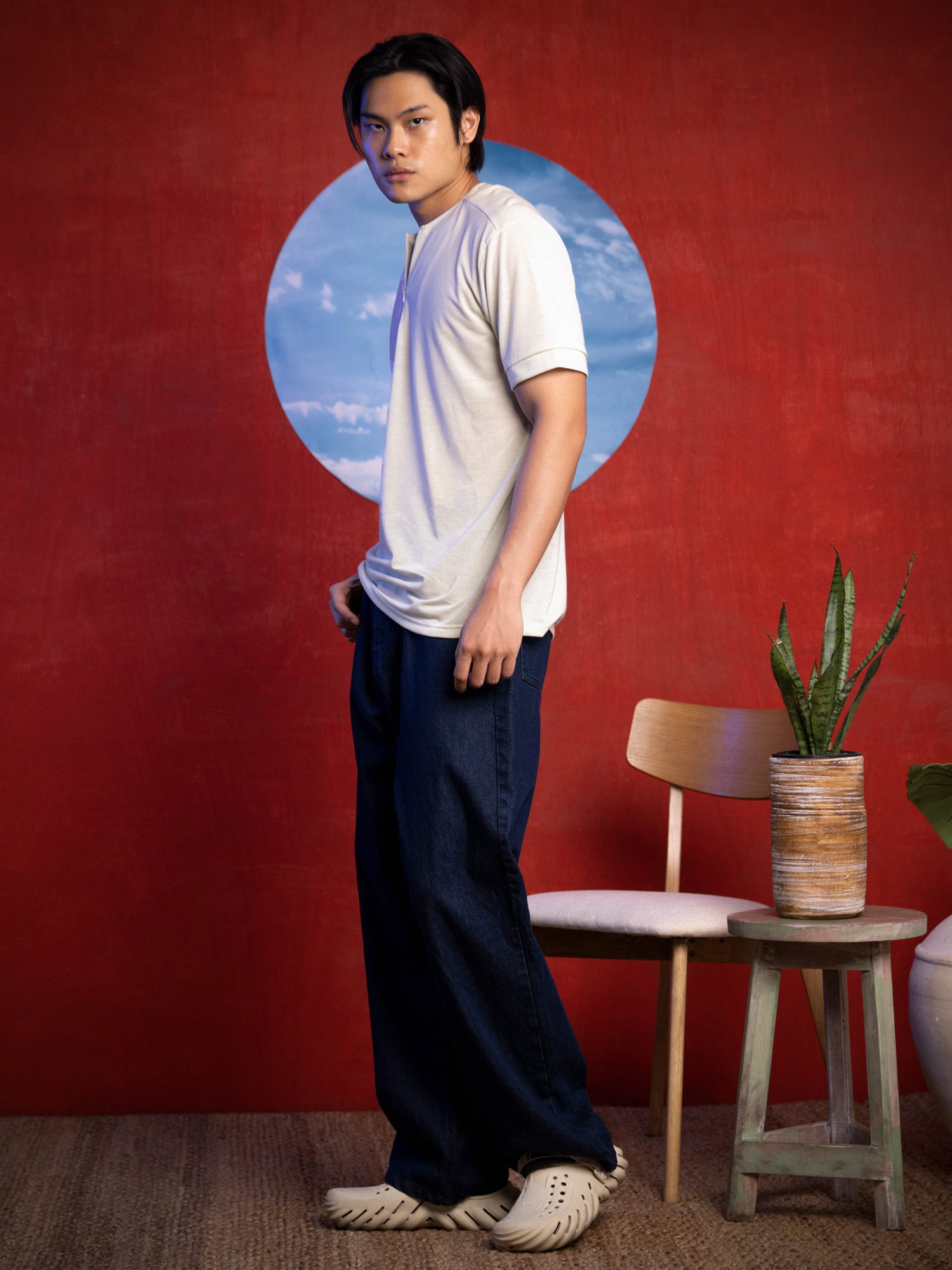 Invisible zipper detailed cotton shirt