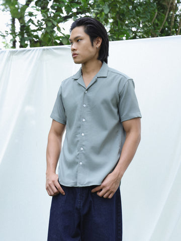 Camp collar detailed polyester shirt