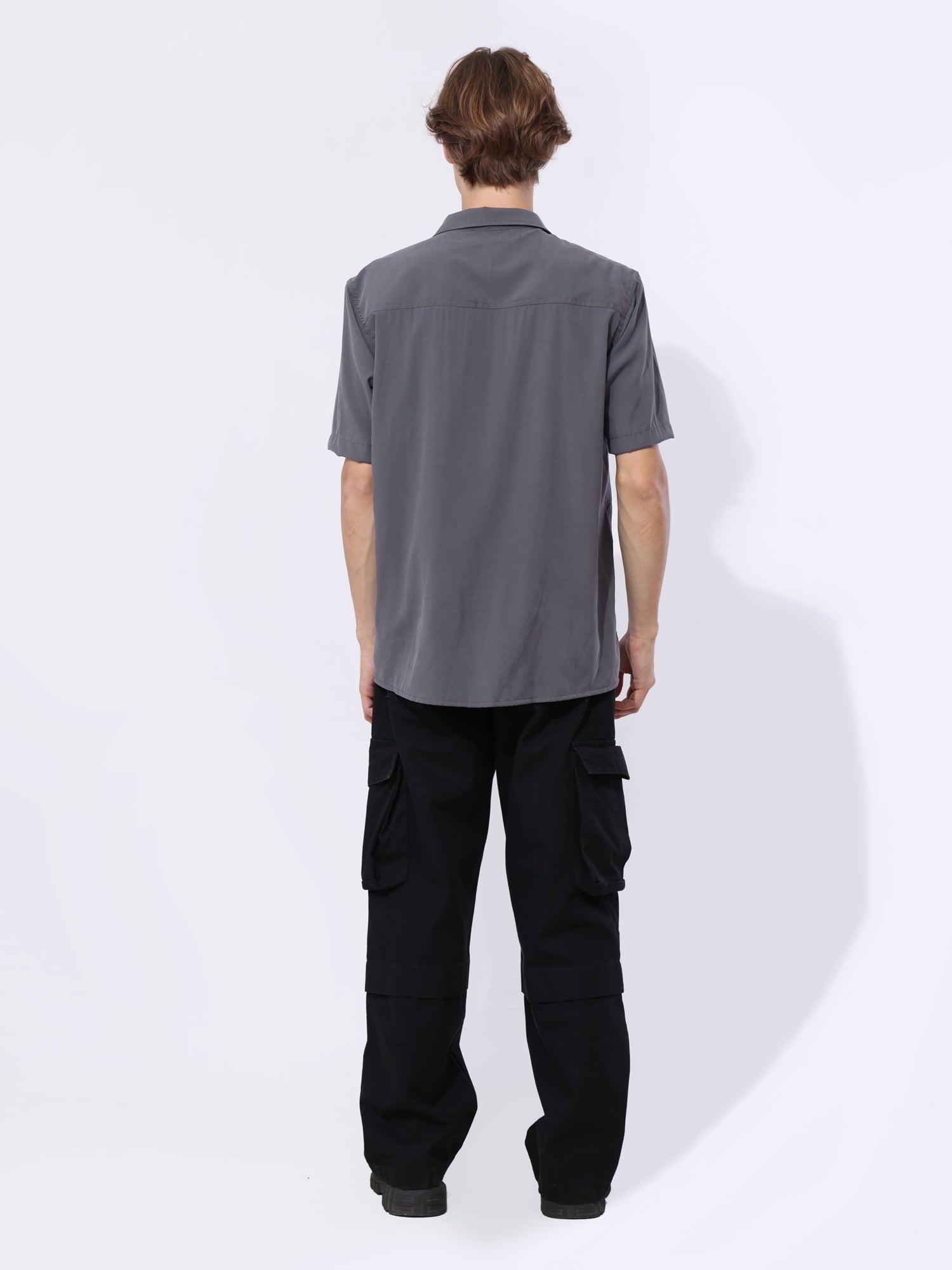 Three pocket detailed camp collar shirt