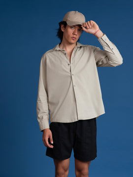 Cut and sew detailed oversize shirt