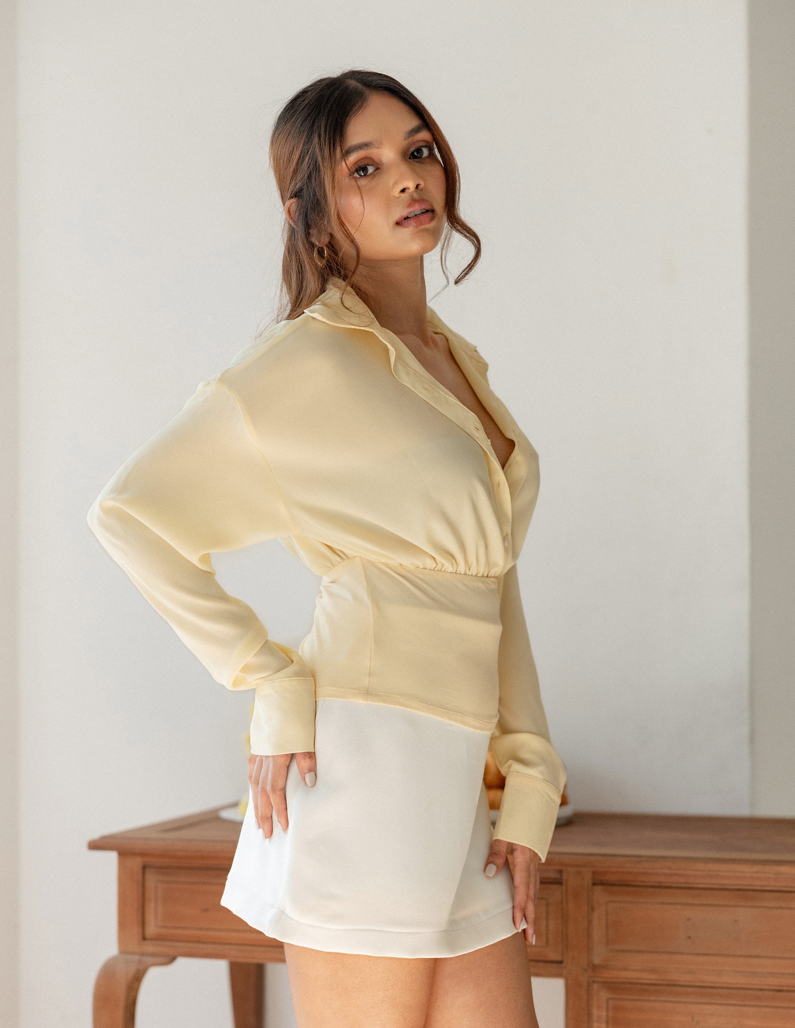 Contrast Fabric Detailed Button Down Long Sleeved Top