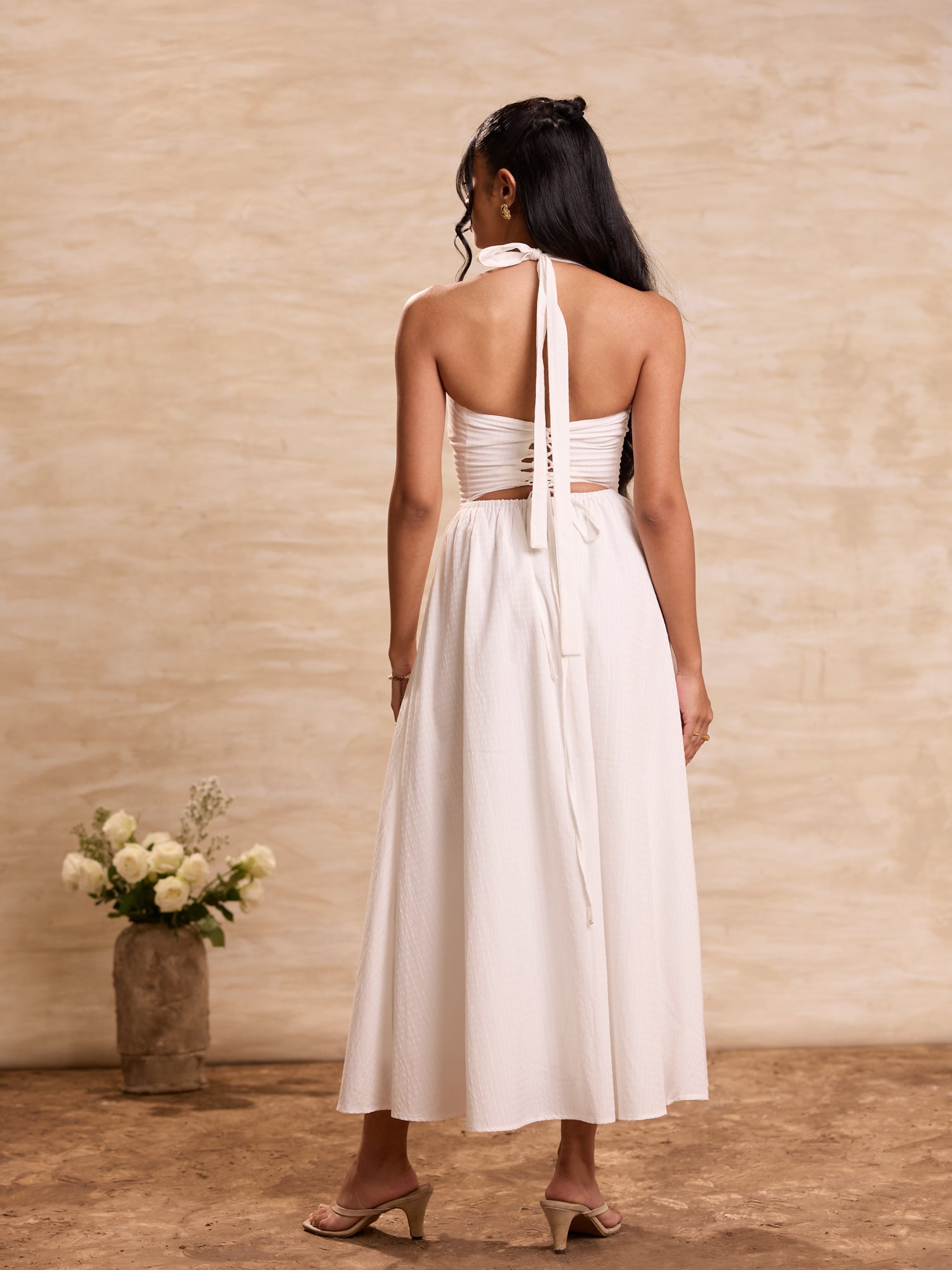 Back Neck Tie Up Bustier Gathering Maxi Dress
