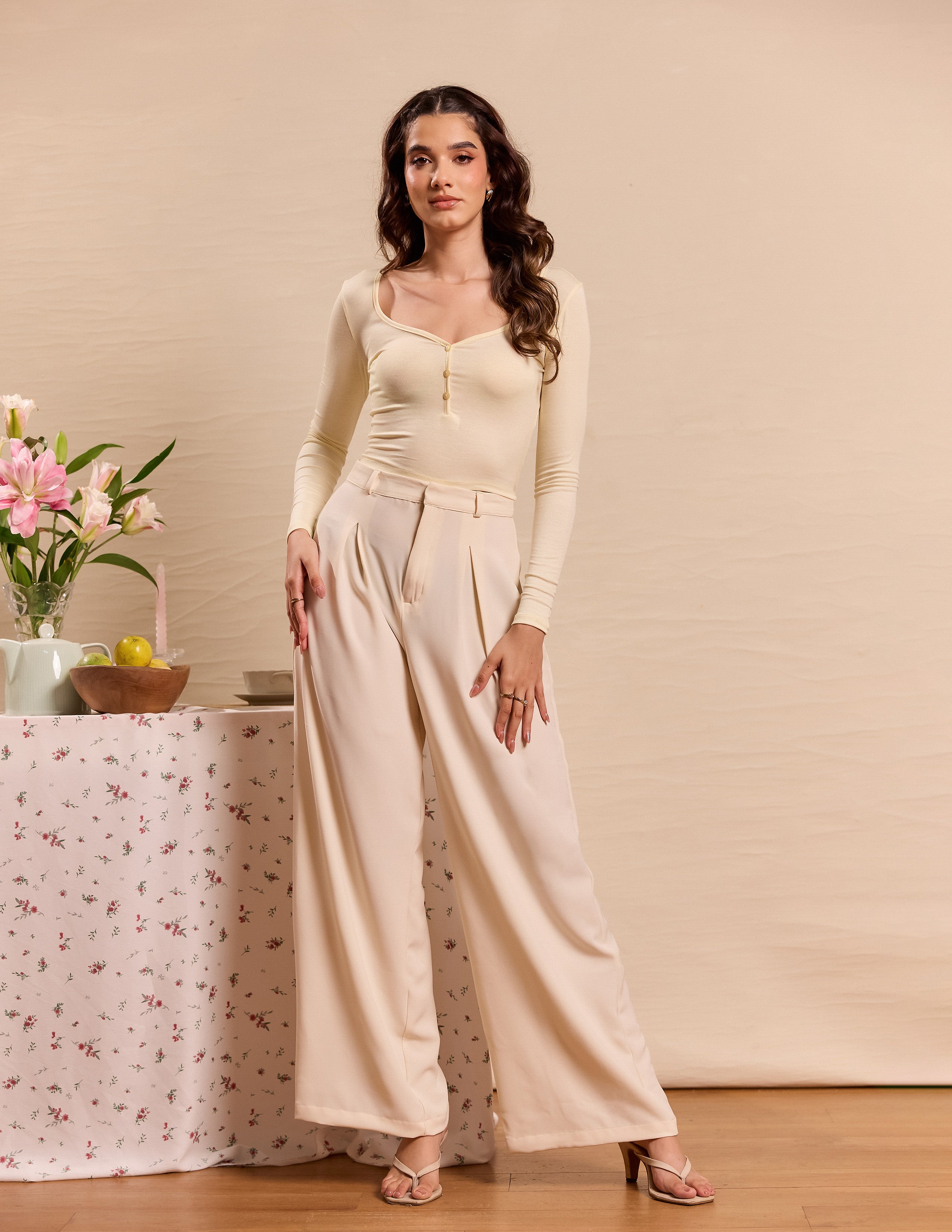 Front Pleated Wide Leg Pant