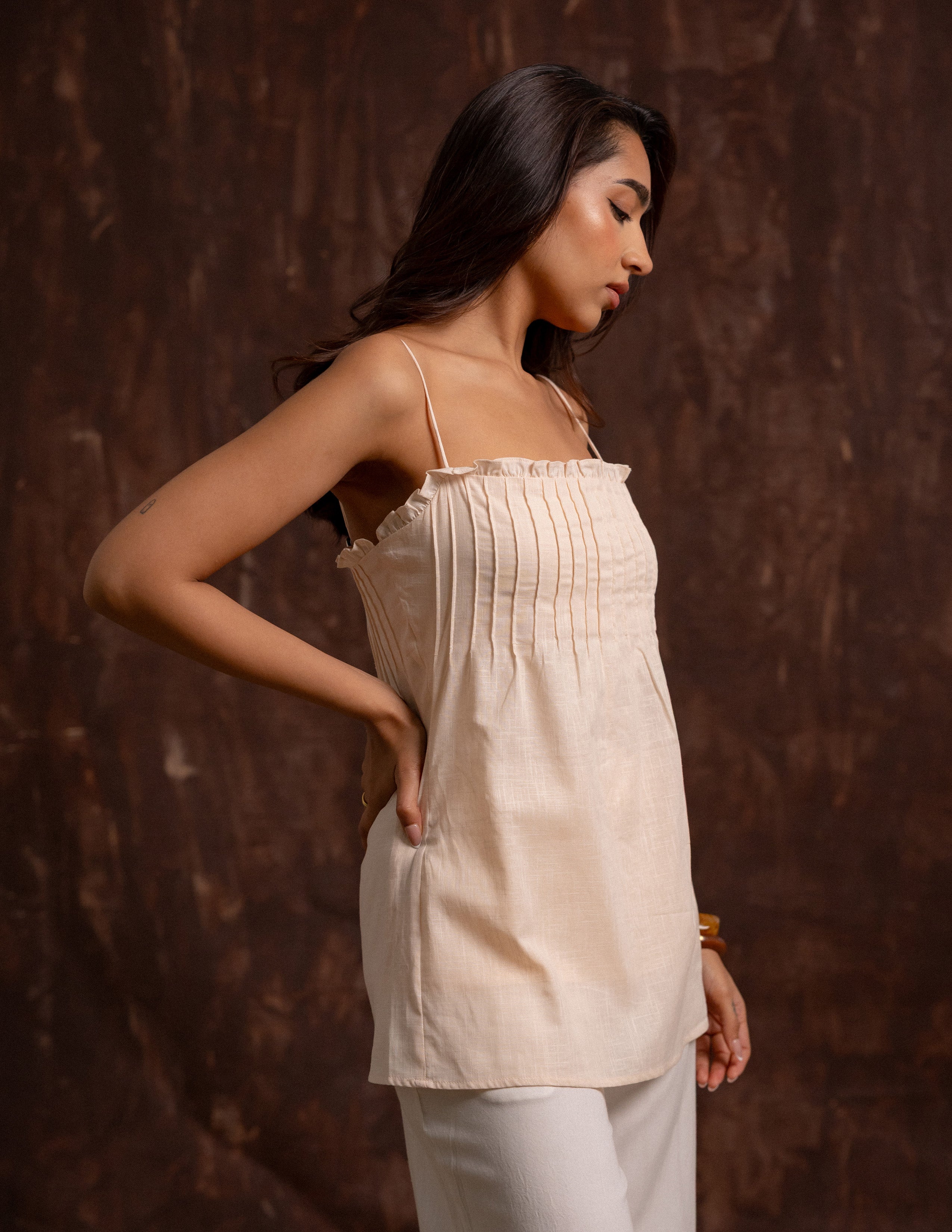 Pintuck Detailed Sleeveless  Top