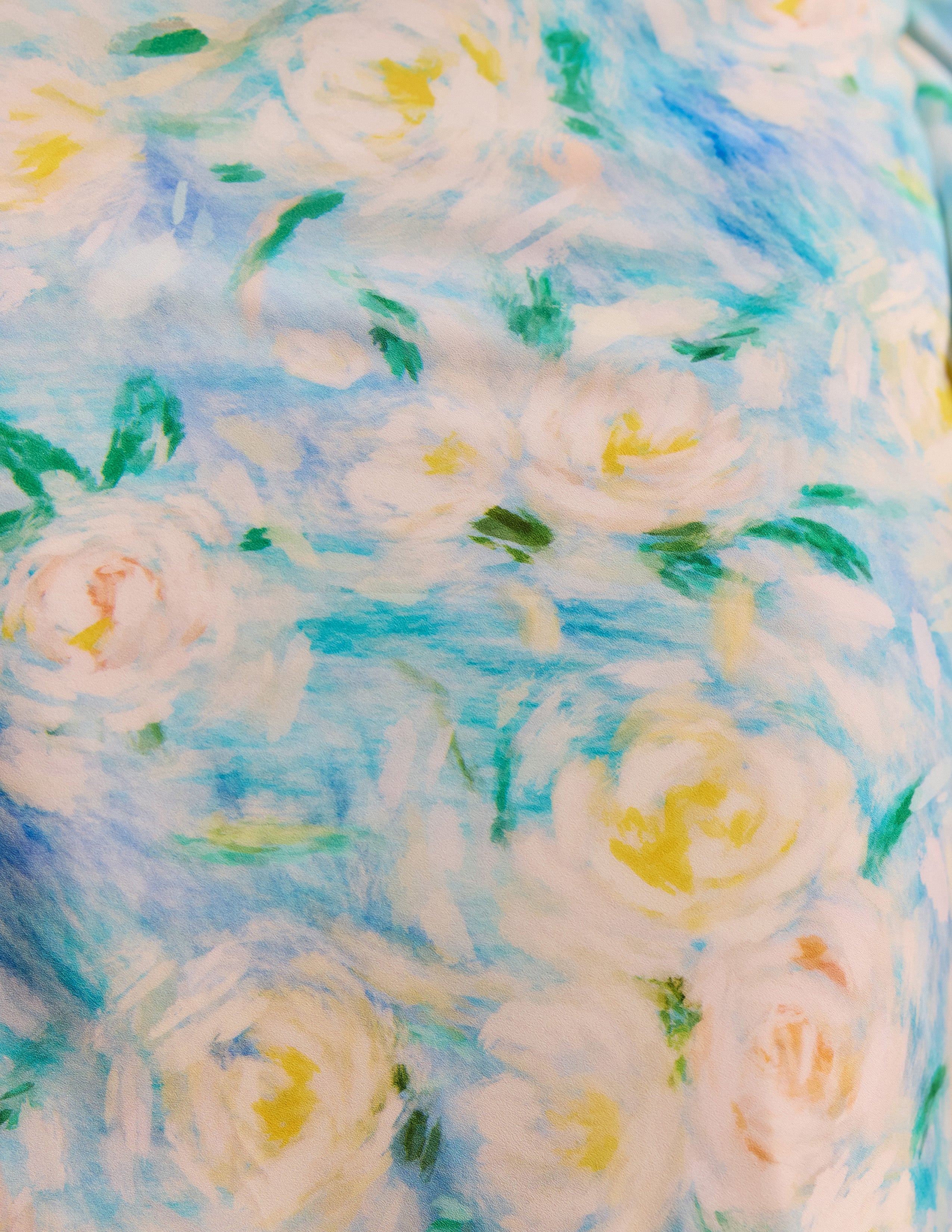 Deep Neck Front Tie Up Long Sleeved Maxi Dress