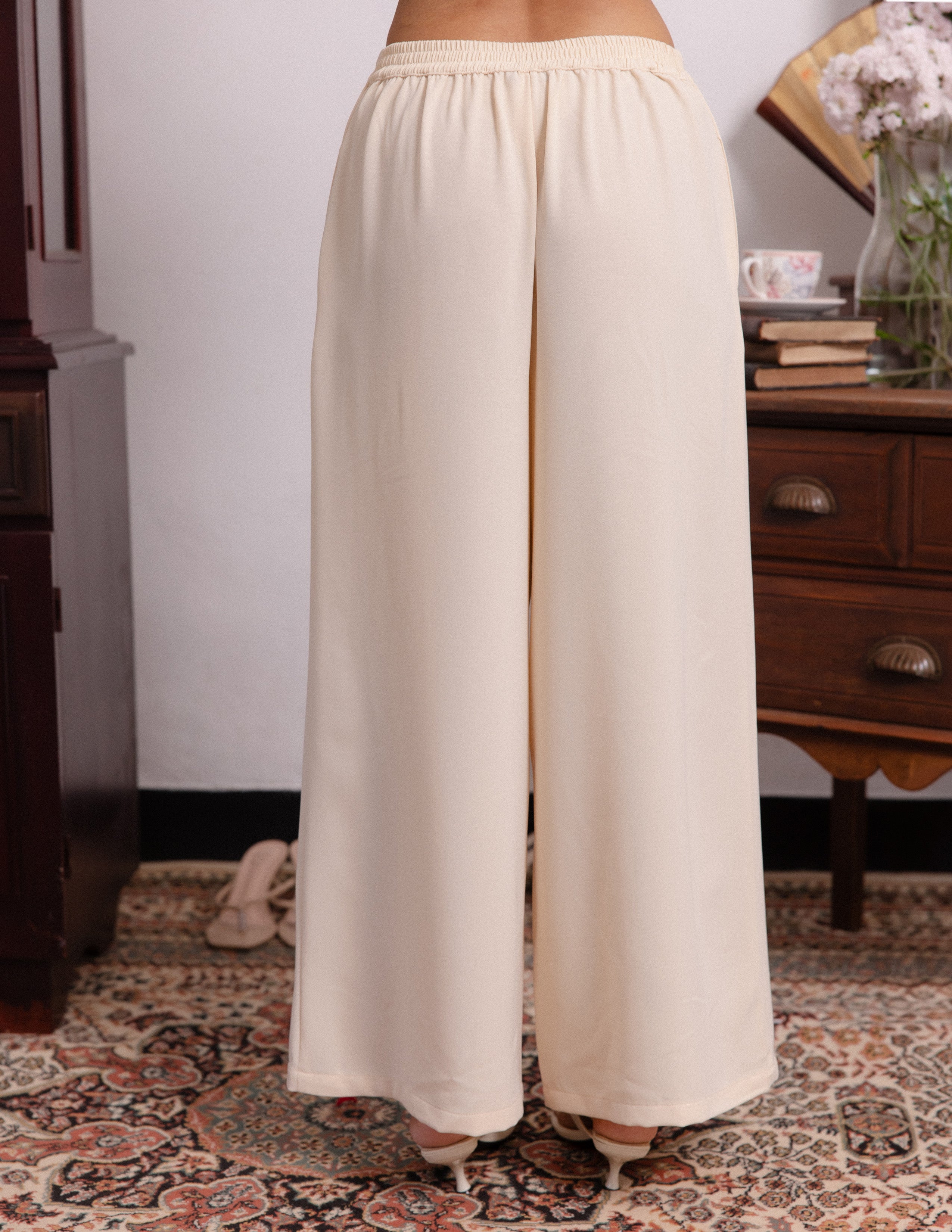 Back Waist Elasticated Straight Leg Pant