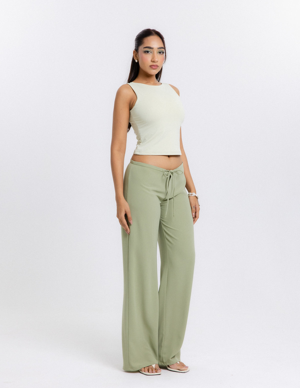 Low Waist Straight Leg Pant