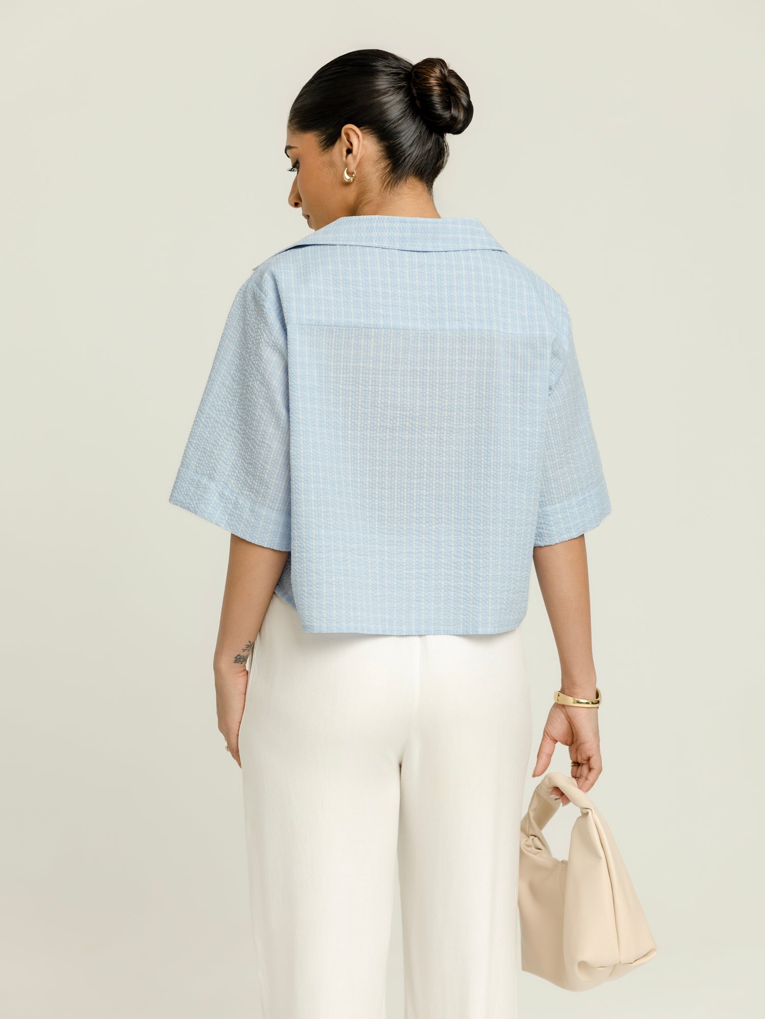 Collar Detailed Button Down Short Sleeved Oversized Crop Top