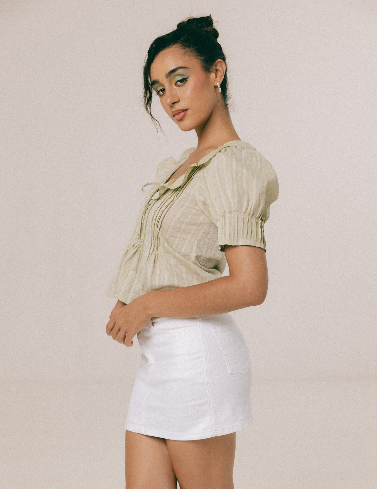 PINTUCK DETAILED TOP