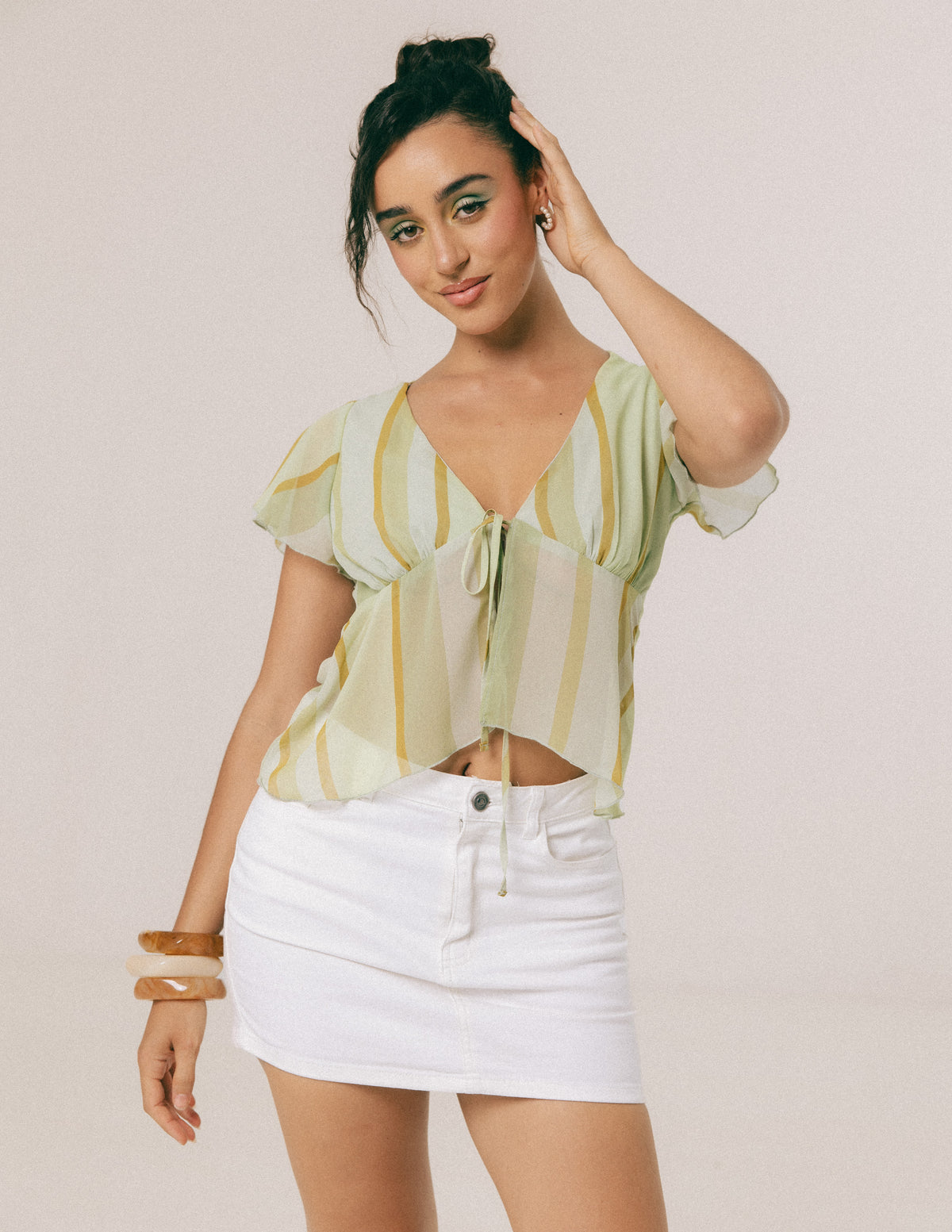 FRONT TIE UP V NECK FRILLED TOP
