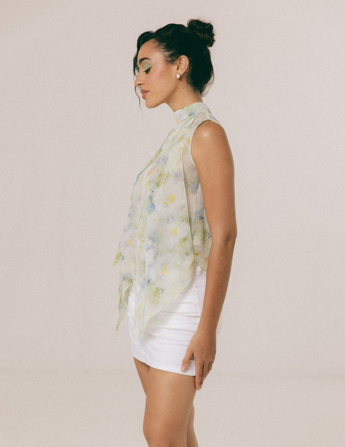 SHAWL DETAILED HIGH NECK TOP