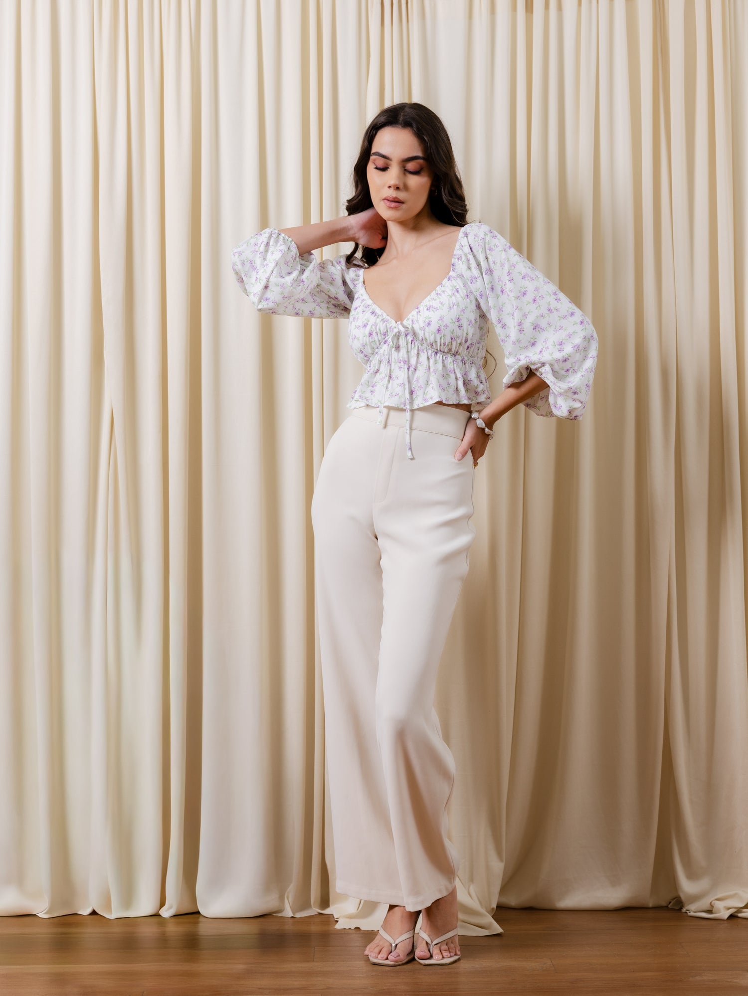 Balloon Sleeved Front Tie Up Bustier Top