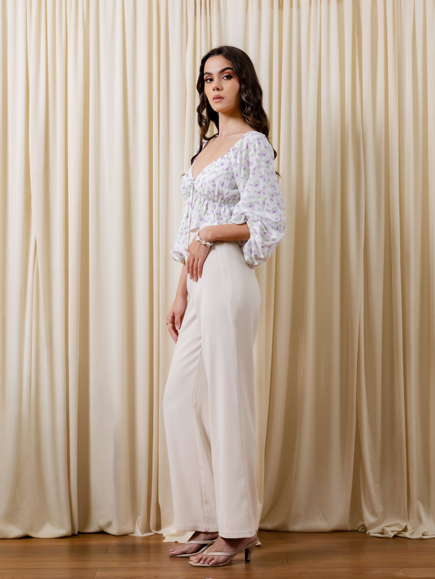 Balloon Sleeved Front Tie Up Bustier Top