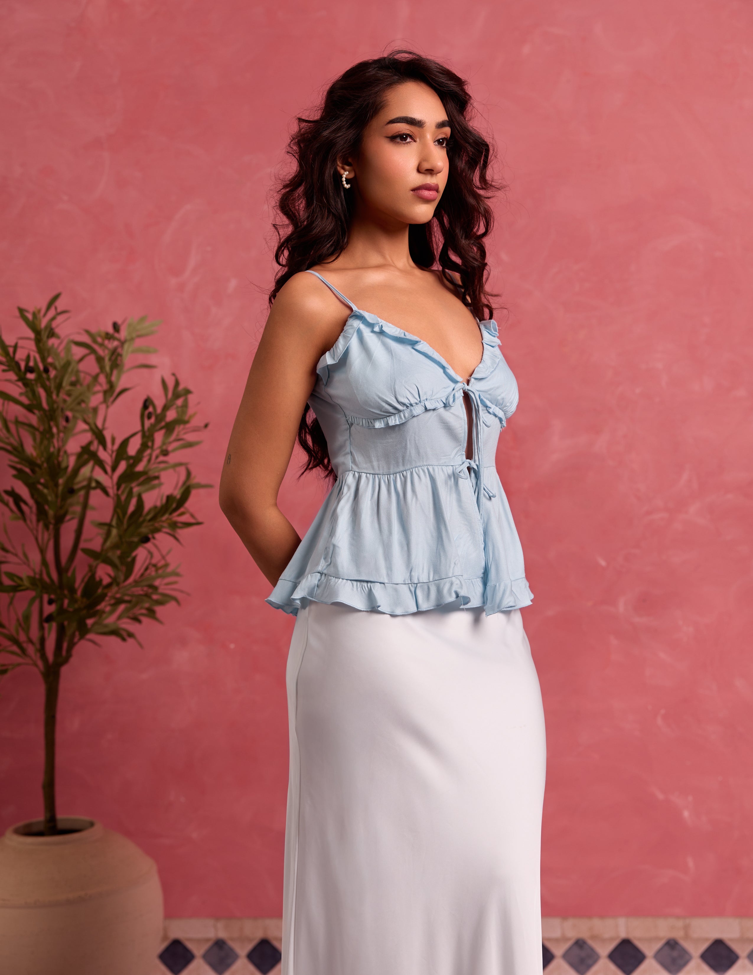 Front Tieup Detail Top