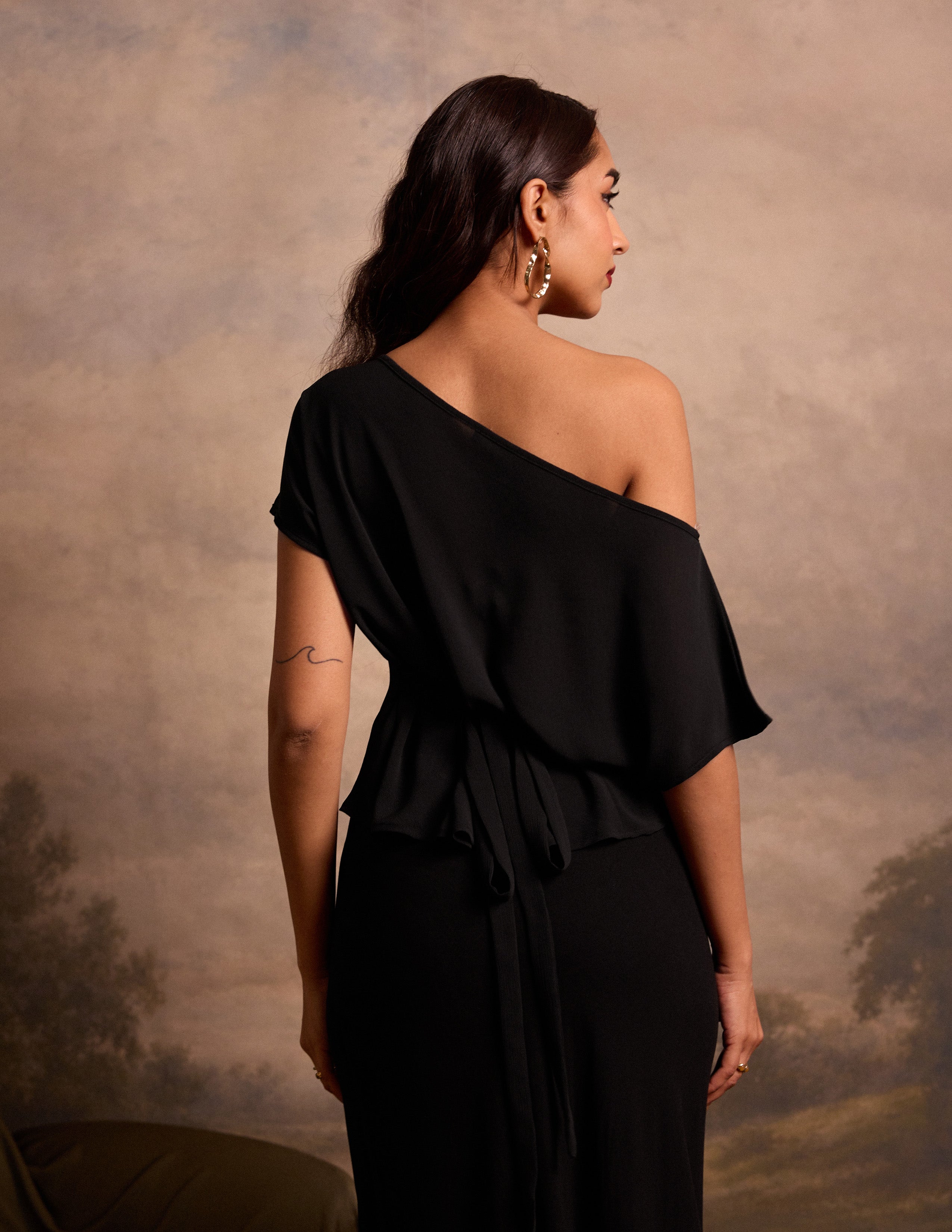 Drop Shoulder Back Tie Up Top