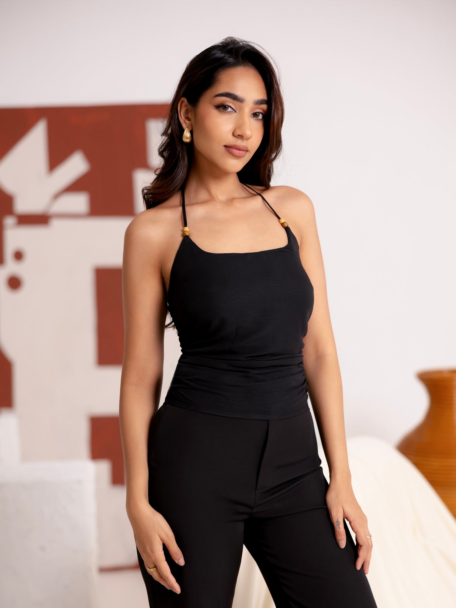 Front Bead Detailed Back Smocking Sleeveless Top