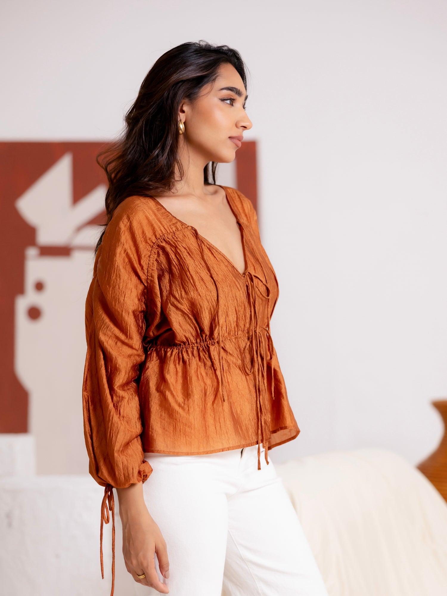 Front Tie Up Tunnel Detailed Long Sleeved Top