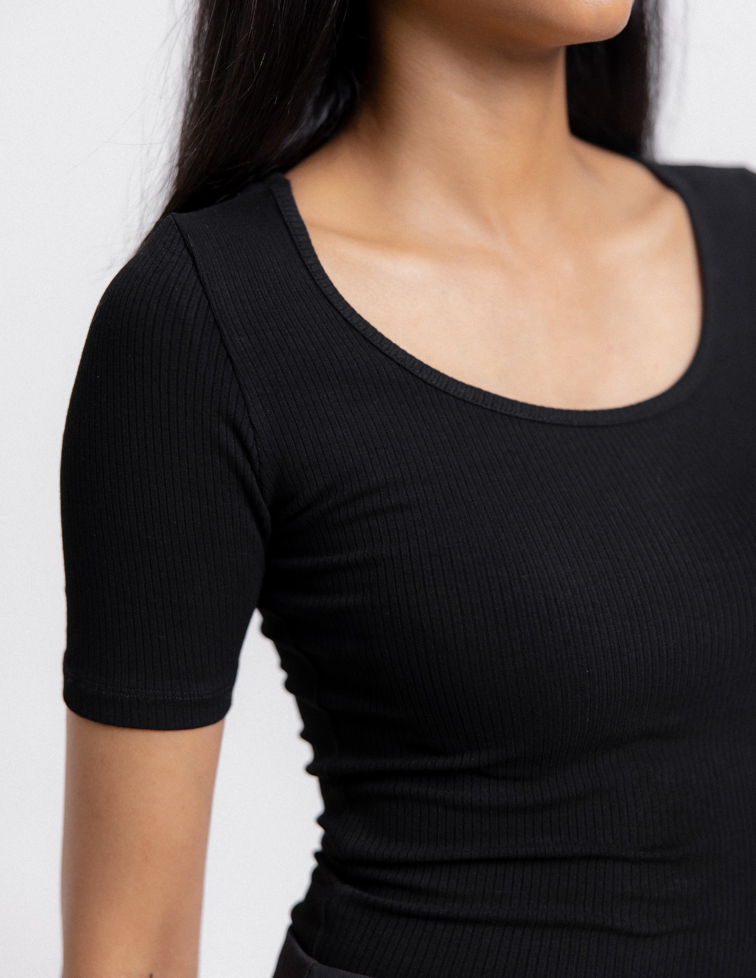 Round Neck Short Sleeved Top