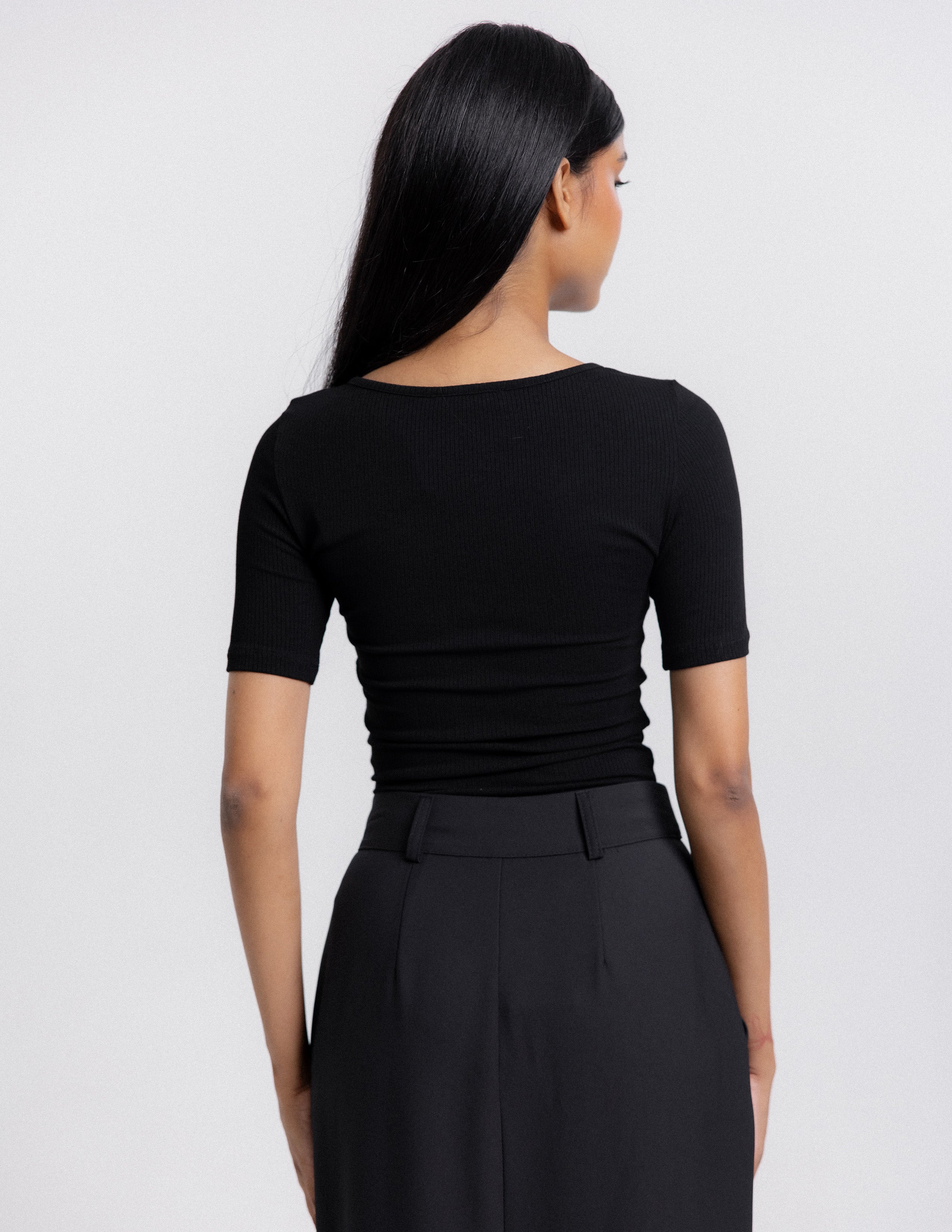 Round Neck Short Sleeved Top