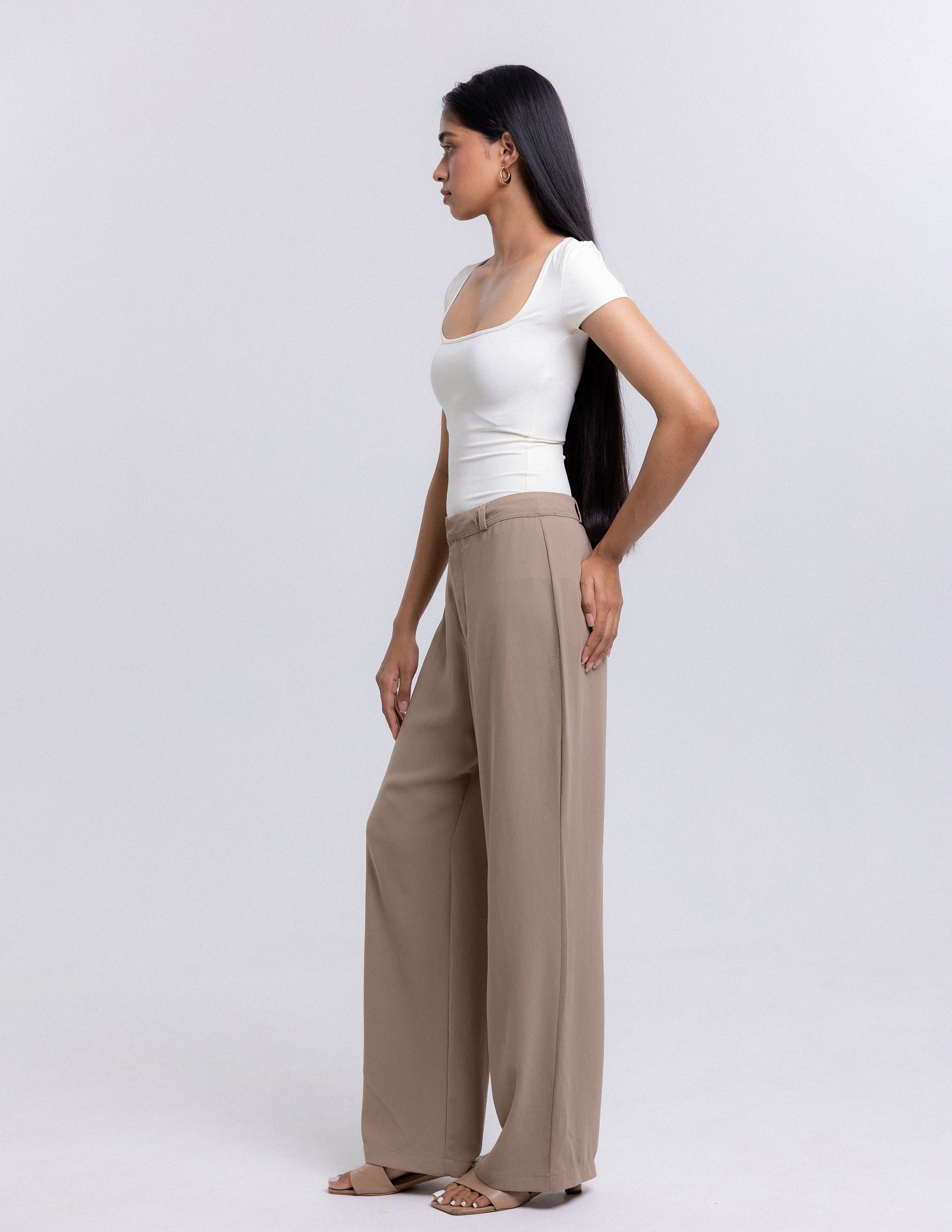 Lilly Square Neck Fitted Top